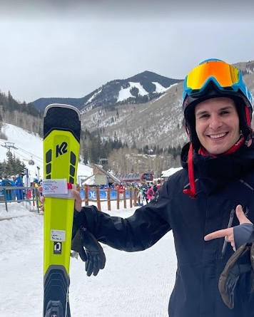 Louis skiing